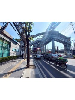 แอสปาย ลาดพร้าว 113 ติดสถานี MRT บางกะปิ 29 ตร.ม. อยู่ชั้น 2 ติดถนนใหญ่ลาดพร้าว สวยแต่งครบ พร้อมอยู่ เฟอร์ฯครบ