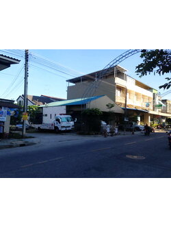 ที่ดิน ตัวเมืองเพชรบุรี 200 ตร.ว. ถ.โพธิ์การ้อง ใกล้วัดนาค ถ.เพชรเกษม ต.หน้าพระลาน อ.เมือง เพชรบุรี ที่ดินแปลงสวย