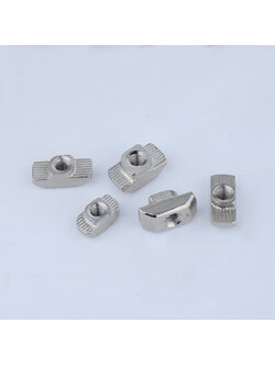 Free Nut M5 สำหรับอลูมิเนียมโปรไฟล์ Series 20 / ชิ้น