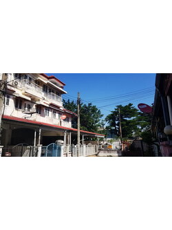 ทาวน์เฮ้าส์ 3 ชั้น ม.เอกนคร 45.4 ตร.ว. ห้าแยกวัชรพล ถ.รามอินทรา ท่าแร้ง บางเขน กรุงเทพฯ หลังริม ทำเลดี พร้อมอยู่