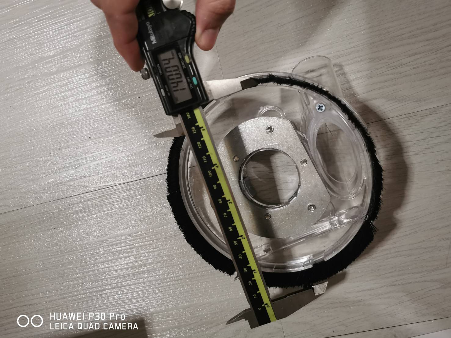 G25 ชุดบังใบดักฝุ่นต่อกับเครื่องดุดฝุ่น สำหรับหินเจียร 4 นิ้ว ใบ 110/115 มิล