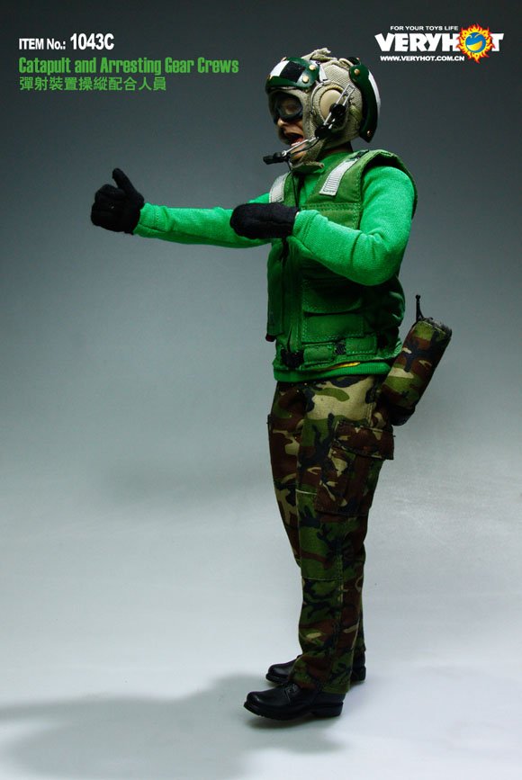 VERYHOT NO:1043C US Navy Flight Deck Crew (Catapult and Arresting Gear Grews