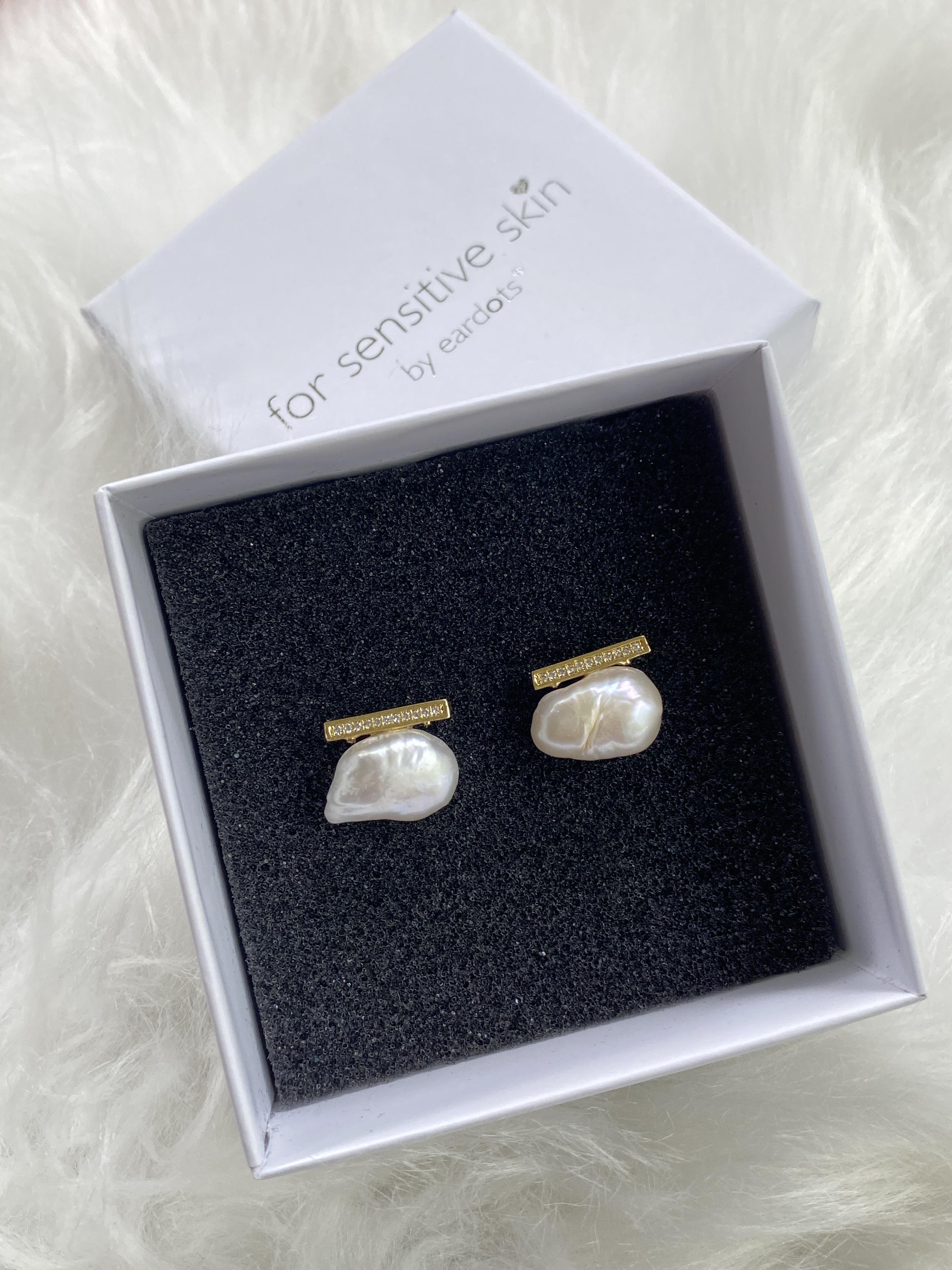 “เช็คสินค้าทัก line ก่อนโอนนะคะ”ต่างหูสำหรับผิวแพ้ง่าย ทอง 18K_L Baroq_EG977