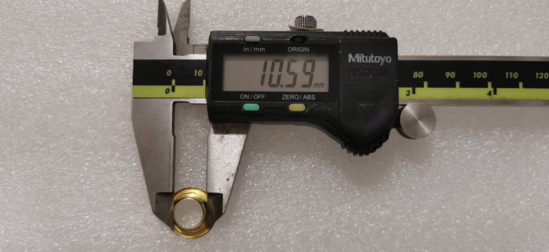 OT137 ชุดตาไก่สีทองขนาดรู 10 มิล ชุด 100 ตัว สำหรับผ้าใบ ป้ายไวนิล