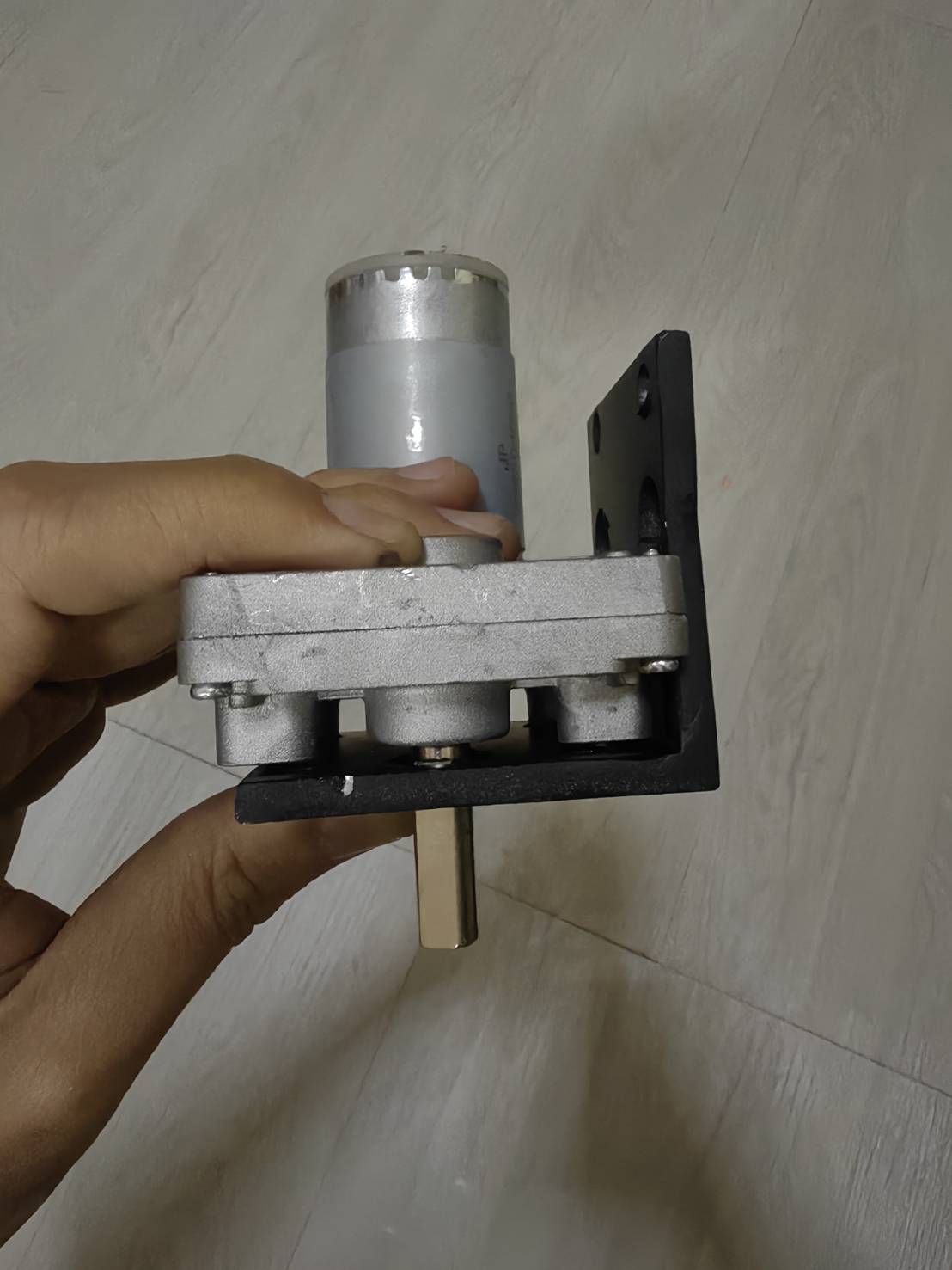 MO43 ฐานยึดมอเตอร์เกีย 555 takanawa 555 *** ไม่ได้แถมมอเตอร์