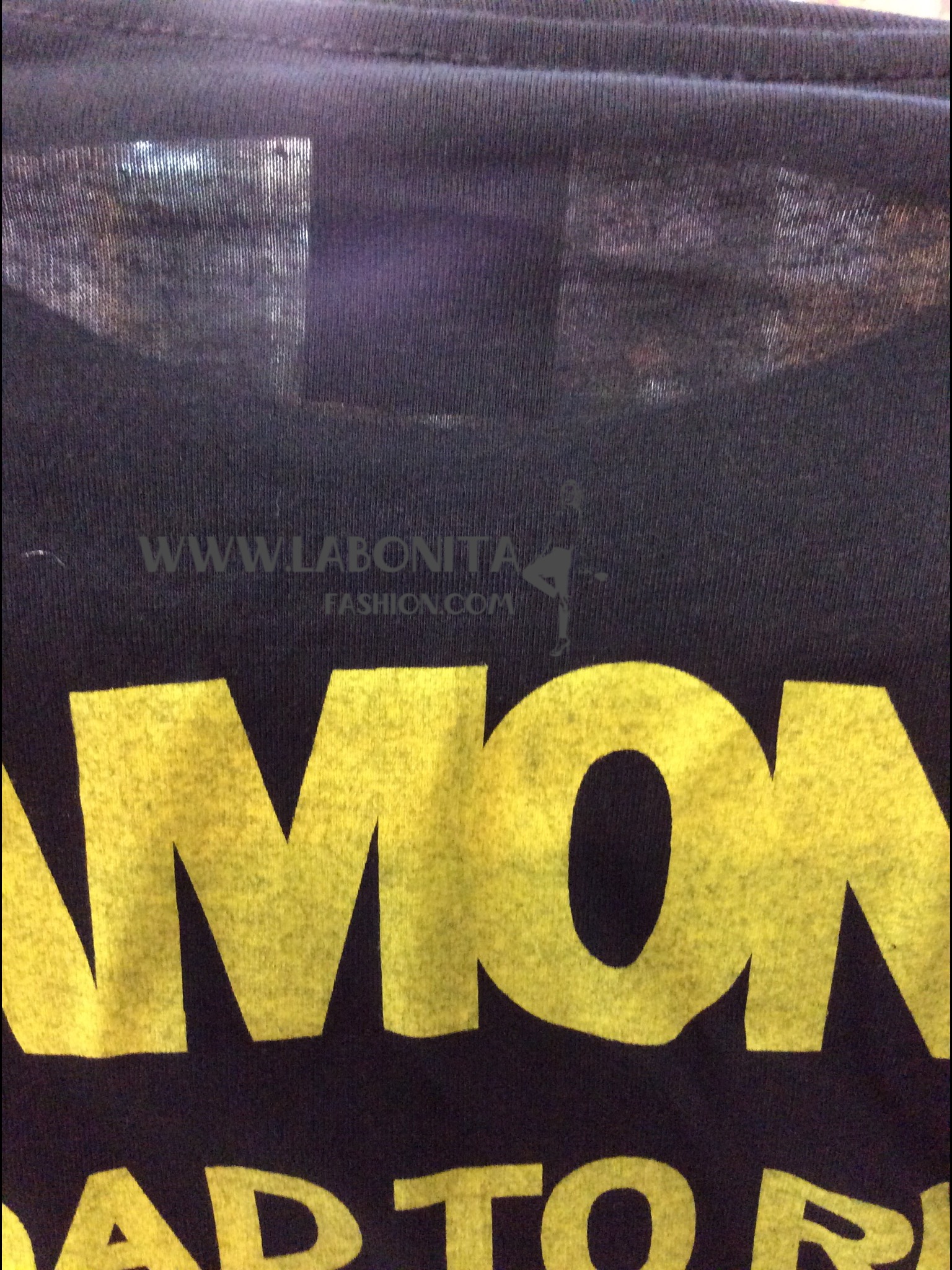 tour shirt เสื้อยืดวงร็อค ผ้าบาง สกรีนลายวงร็อค RAMONES ลายเดียวกันกับที่คุณเป้ย ปานวาดใส่ค่ะ ลายสกรีสวยๆ สกรีนหน้า/หลัง