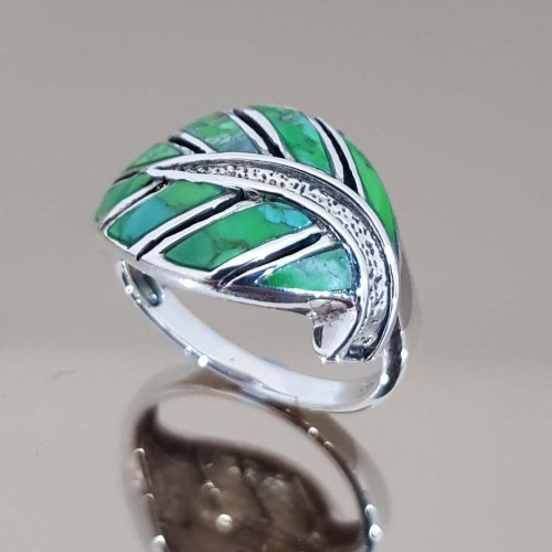 แหวนหินนําโชค เงินแท้ 925 เทอร์ควอยซ์ สีเขียว ดีไซส์ใบไม้ Turquoise เทอร์ควอยซ์ Turquoise เทอร์ควอยซ์ สีเขียว Green Turquoise Leaves Design Ring 925 Sterling Silver