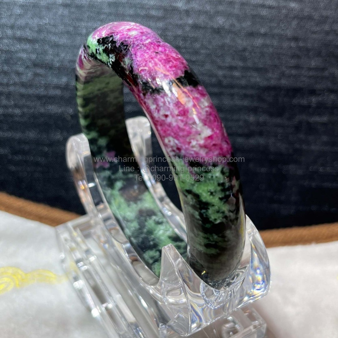 Ruby Zoisite, Anyolite Bangle กำไลข้อมือ รูบี้ซอยไซท์, เอนิโอไลต์ มีความเชื่อมั่นในเองและมีชีวิตตามที่คุณต้องการ ขนาด ความกว้างวงใน 60.5 มม