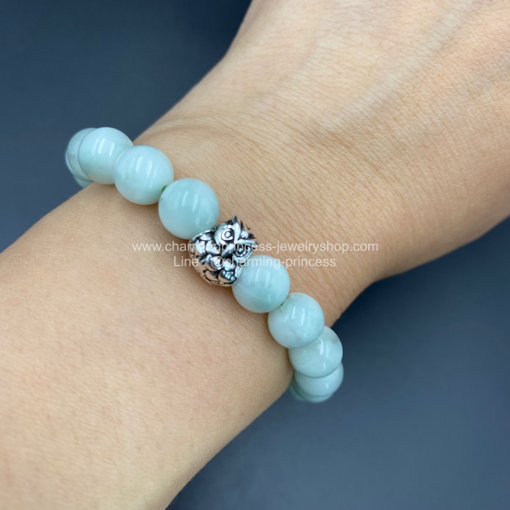 Green Angelite แองเจิลไลท์สีเขียว 8 มม หินของความคิดสร้างสรรค์ หินแห่งการหยั่งรู้ การปรากฏของสิ่งเตือนภัย ซึ่งเปรียบเสมือนมีเครื่องรางบอกเหตุ พร้อม นกฮูกเงินแท้ นกฮูกได้ชื่อว่าเป็นสัตว์แห่งปัญญา ความสุขุมรอบคอบและความร่ำรวย