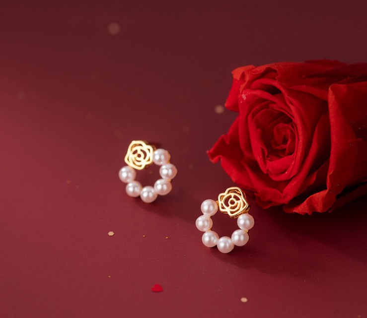 ต่างหูสำหรับผิวแพ้ง่าย เงินแท้ 92.5% Camelia pearl_ES796