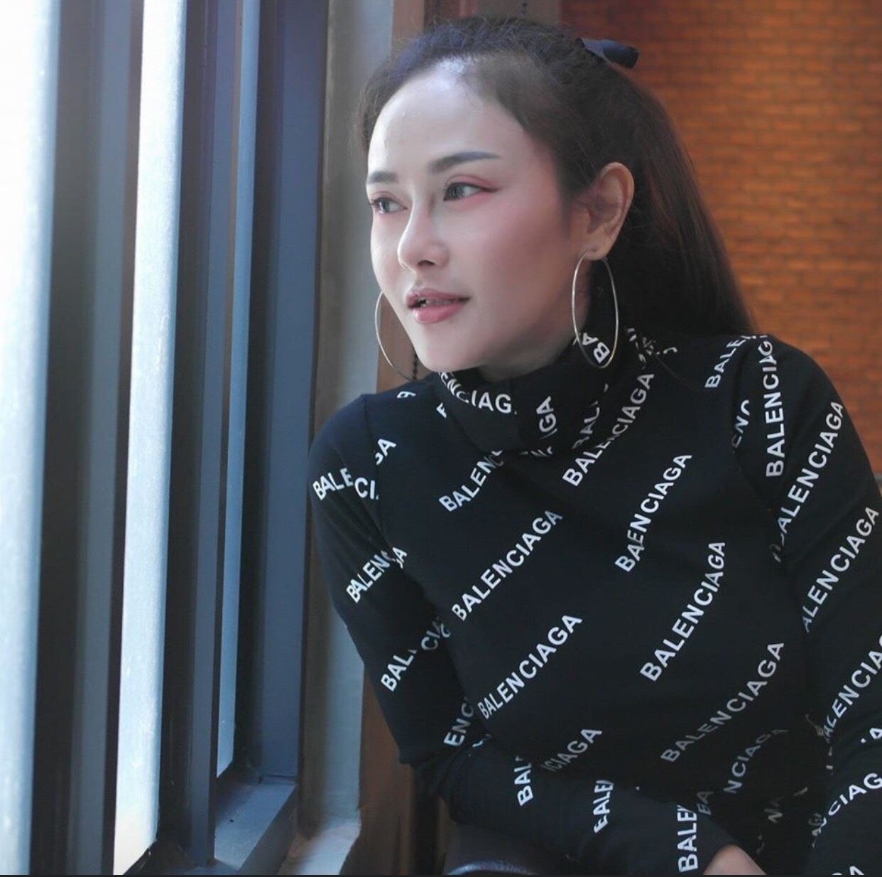 เสื้อยืดแขนยาวลายBalenciaga