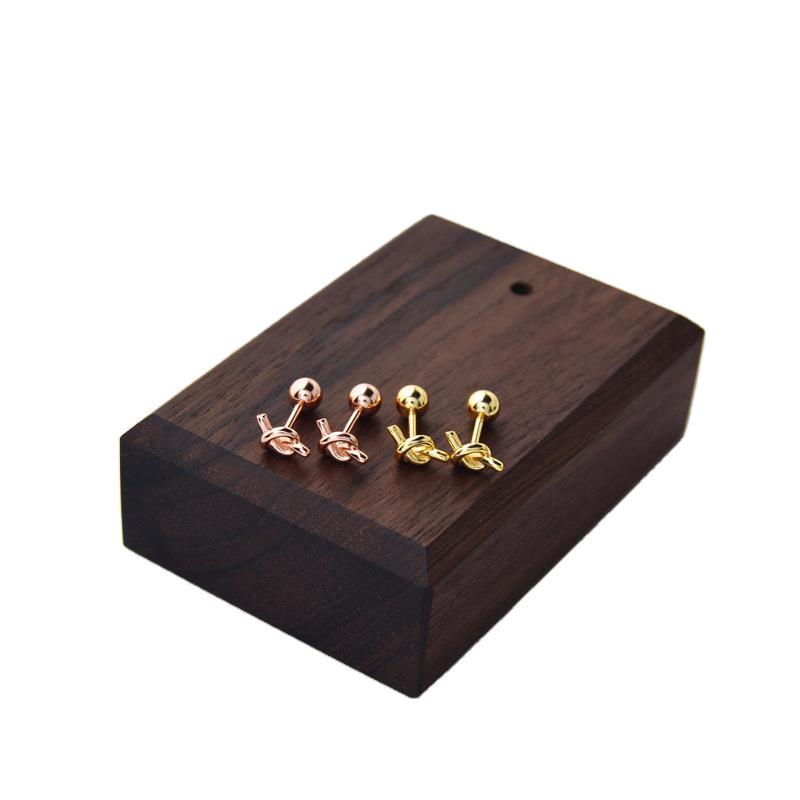 “เช็คสินค้าทัก line ก่อนโอนนะคะ”ต่างหูสำหรับผิวแพ้ง่าย จิวเงินแท้ 92.5% ก้านมาตรฐาน แบบขันน็อต Knot_ES495