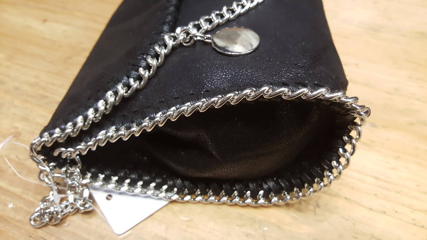 New!! "กระเป๋าแฟชั่น" STELLA MACCARTNEY !! รุ่น Falabella Crossbody อะไหล่ สีเงินสว่าง ไม่ลอกก ไม่ดำ