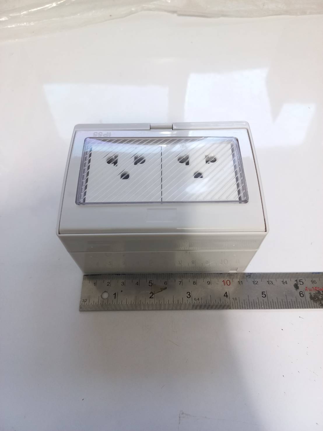 OT170 ปลั๊กไฟกันน้ำ 2 ช่อง 220V/16A