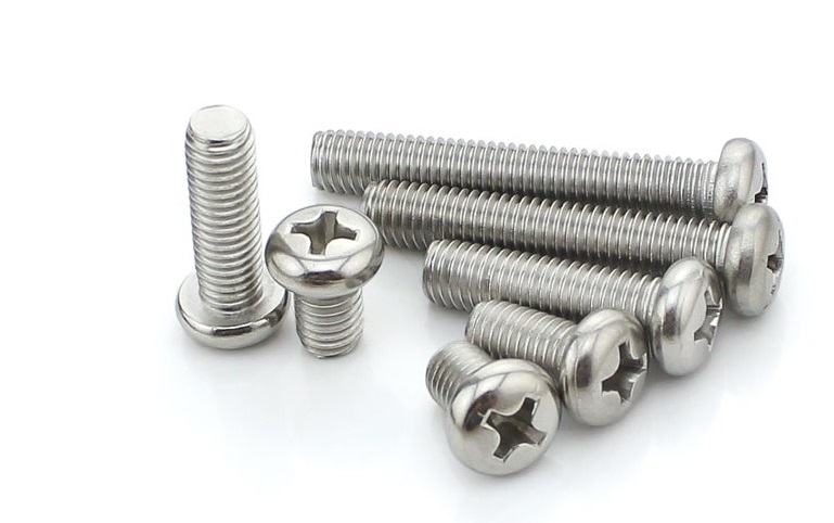 สกรูหัวแฉกกลม สแตนเลส Screw M4