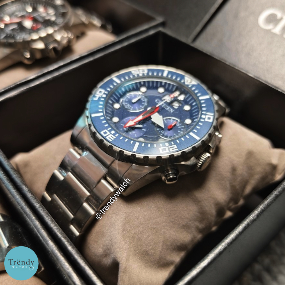 นาฬิกาข้อมือผู้ชาย CITIZEN Quartz Chronograph ขนาดตัวเรือน 43 มม.ตัวเรือน /สาย Stainless Steel