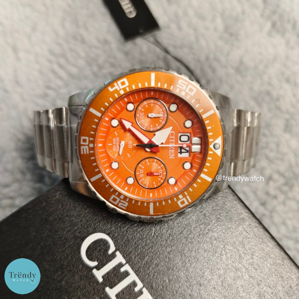 นาฬิกาข้อมือผู้ชาย CITIZEN Quartz Chronograph ขนาดตัวเรือน 43 มม.ตัวเรือน /สาย Stainless Steel