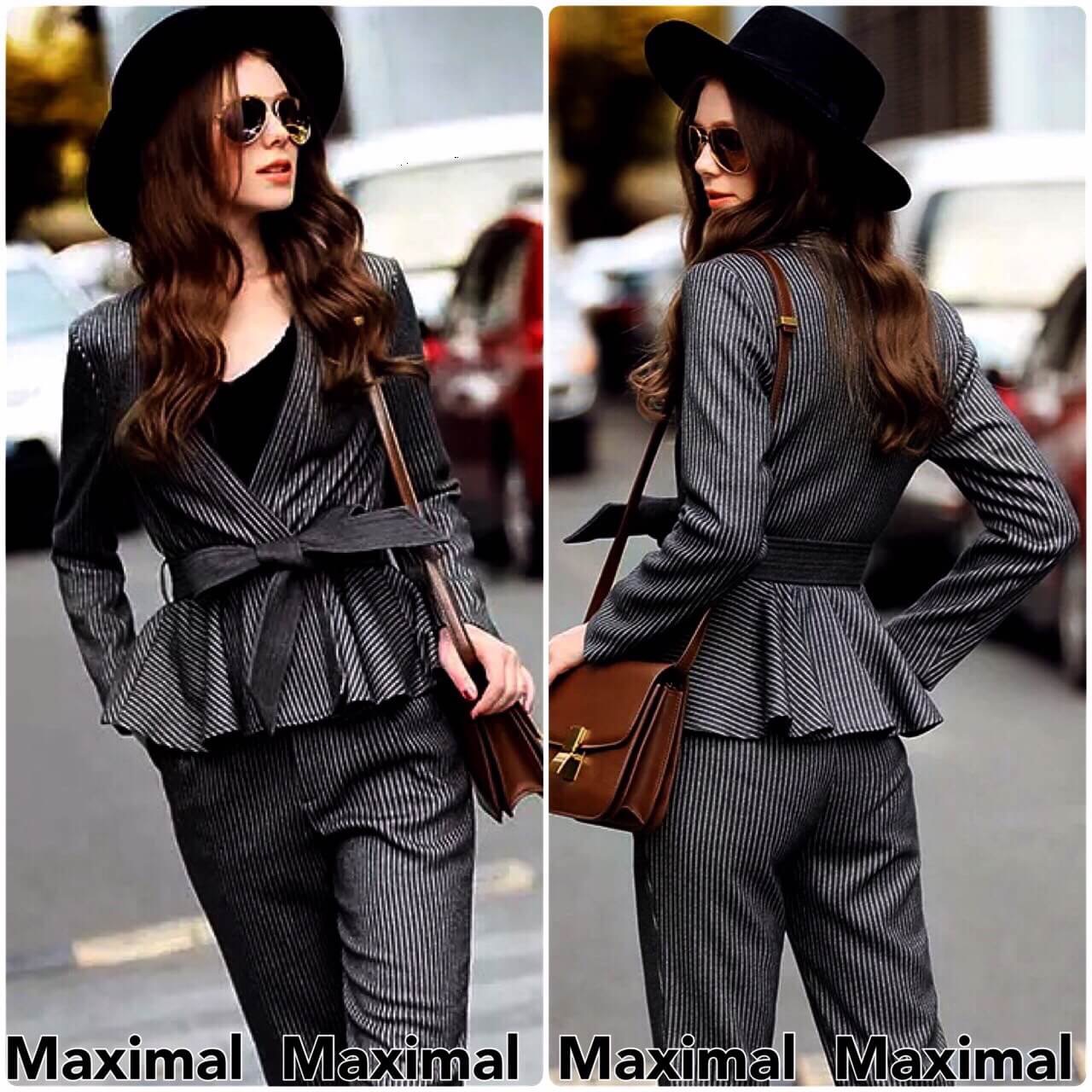 เสื้อสูทลายทางตรงชายระบายบานพร้อมเข็มขัดผ้า มาพร้อมป้ายคอ Christian Dior