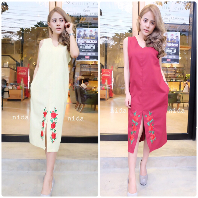 เดรสแขนกุด คอวี สไตล์มินิมอล เรียบๆเบาๆ ดีไซน์เกาหลี เพิ่มดีเทลผ่าน่าปักดอก