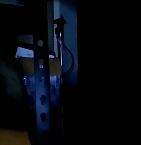 OT86 ไฟฉายมือหมุนพกพา ไม่ใช้แบต สำหรับ เดินป่า ติดรถ