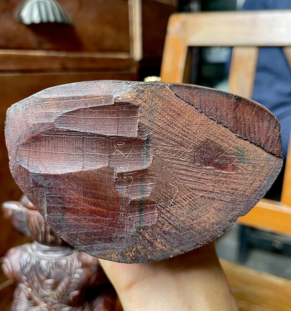 หนุมานไม้สักแกะสลัก หลวงพ่อดิ่ง วัดบางวัว หนุมานไม้โบราณ