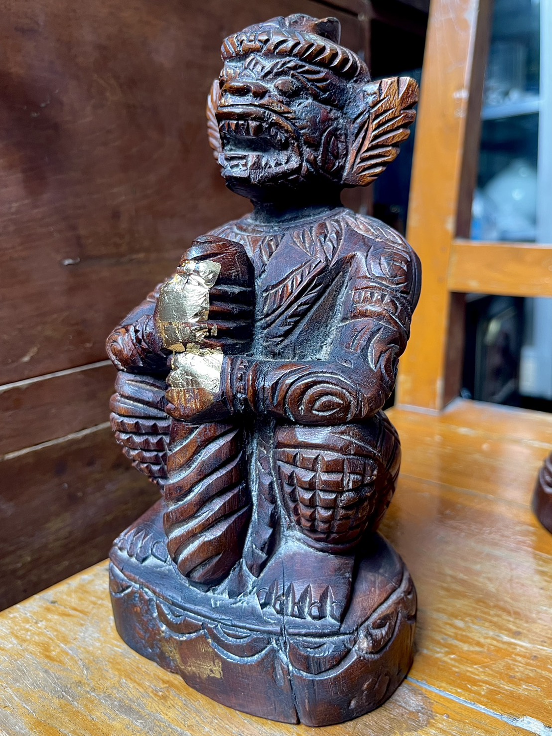 หนุมานไม้สักแกะสลัก หลวงพ่อดิ่ง วัดบางวัว หนุมานไม้โบราณ