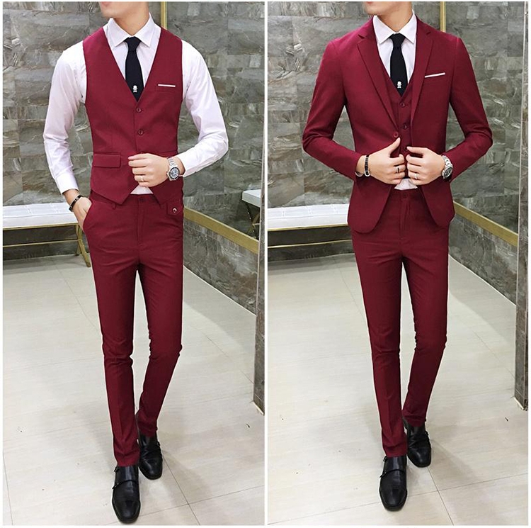 พร้อมส่ง ชุดสูทผู้ชาย สีแดง เสื้อสูท+เสื้อกั๊ก+กางเกง เข้าชุด สุดเท่ห์
