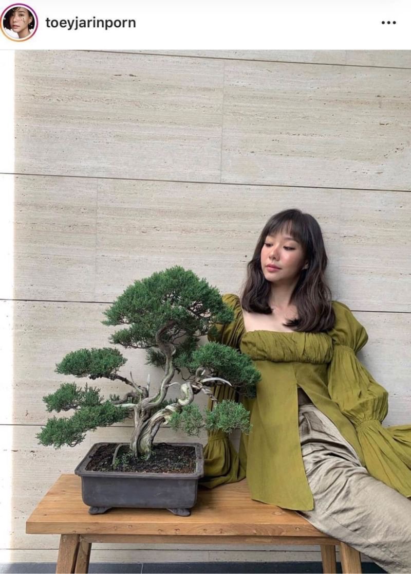 เสื้อแบบคุณญาญ่าใส่ ผ้าเหมือนที่คุณญาญ่าใส่เป๊ะๆ