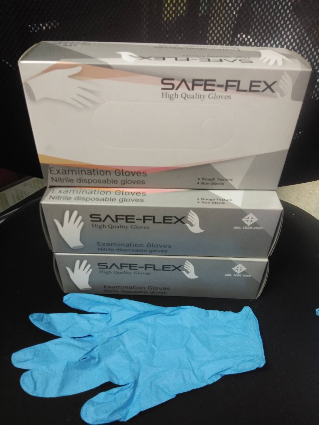 ถุงมือยางไนไตรสีฟ้า safe-flex 100 ชิ้น/กล่อง ชนิดไม่มีแป้ง ถุงมือไนไตร ถุงมือยาง ถุงมือทำอาหาร ทนกรด น้ำมัน เครื่องอบฆ่าเชื้อ