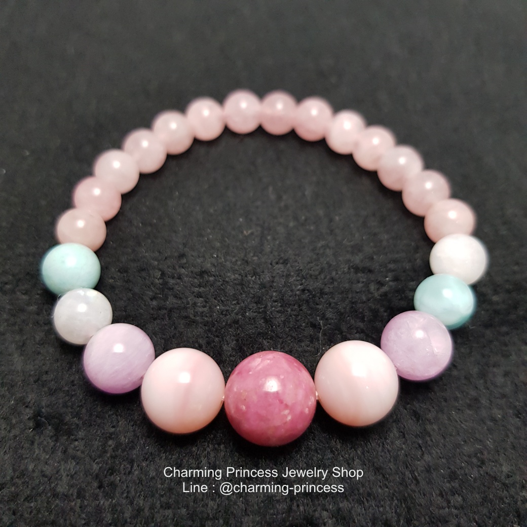 Rhodonite ,Pink Opal , Lavender Amethyst, Moonstone, Larimar and Rose Quartz Madagascar โรโดไนต์ 12 มม พิงค์โอปอล 11 มม ลาเวนเดอร์ อเมทิสต์ 10 มม มูนสโตน 8 มม ลาริมาร์ 8 มม โรสควอตซ์ มาดากัสการ์ 8 มม