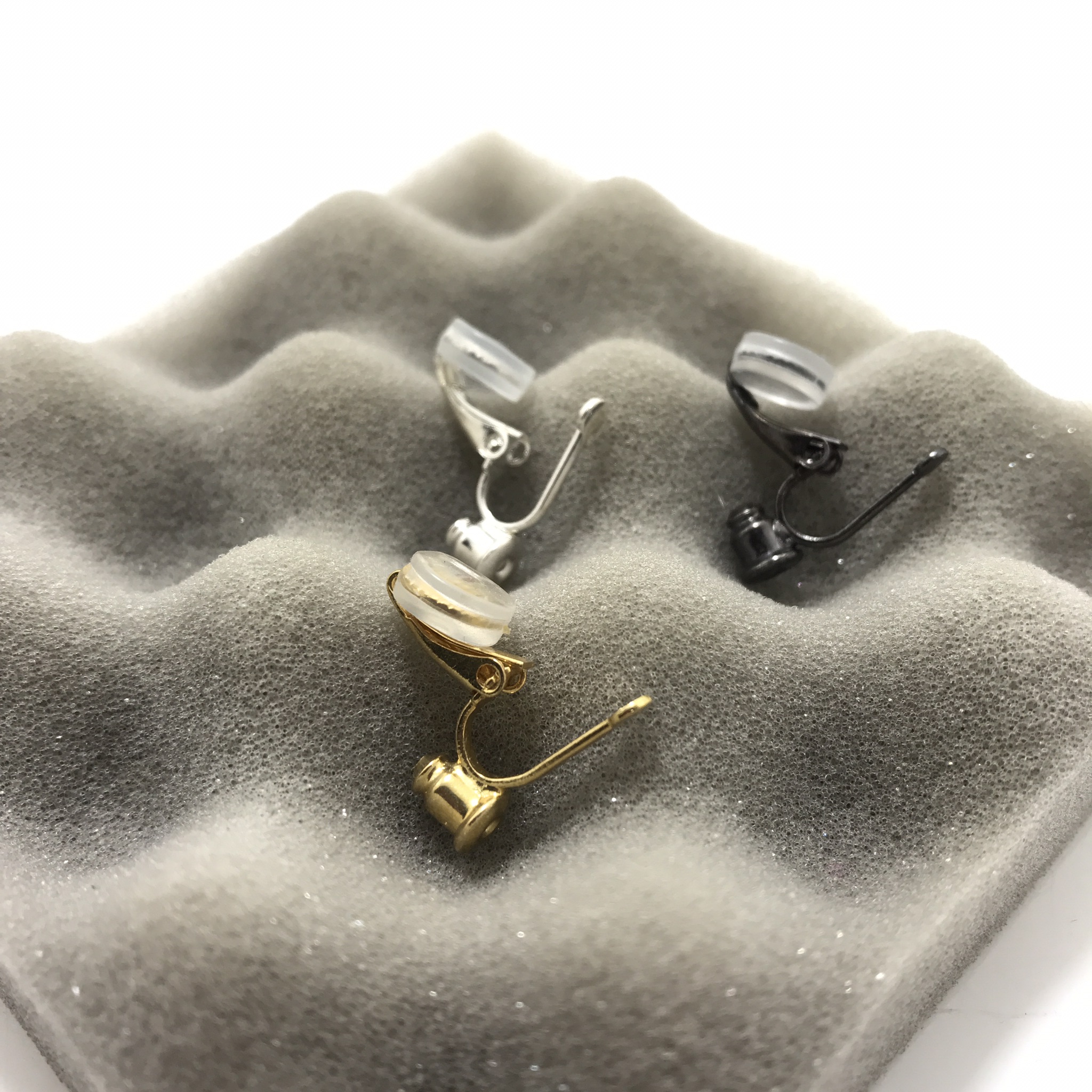 ตัวแปลงต่างหูธรรมดาให้เป็นต่างหูหนีบ ใช้ได้กับต่างหูทุกแบบ ก้านตรงแบบเสียบ ใช้งานง่าย Converter ต่างหูหนีบ DIY