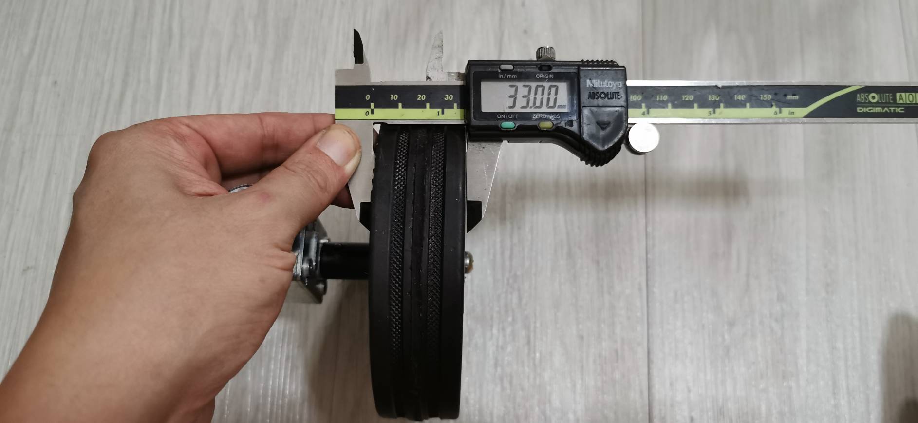 MO31 ชุดล้อ 5 นิ้ว ติดมอเตอร์ 12V แรงบิดสูง 40 รอบ/นาที สำหรับ DIY