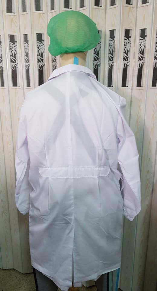 เสื้อกาวน์ยาวแขนจั๊ม ติดเมจิกเทป ไม่มีกระเป๋า เสื้อกาวน์ /ชุดกาวน์ ตัวยาวปลายแขนจั๊ม ติดเมจิกเทป ไม่มีกระเป๋า