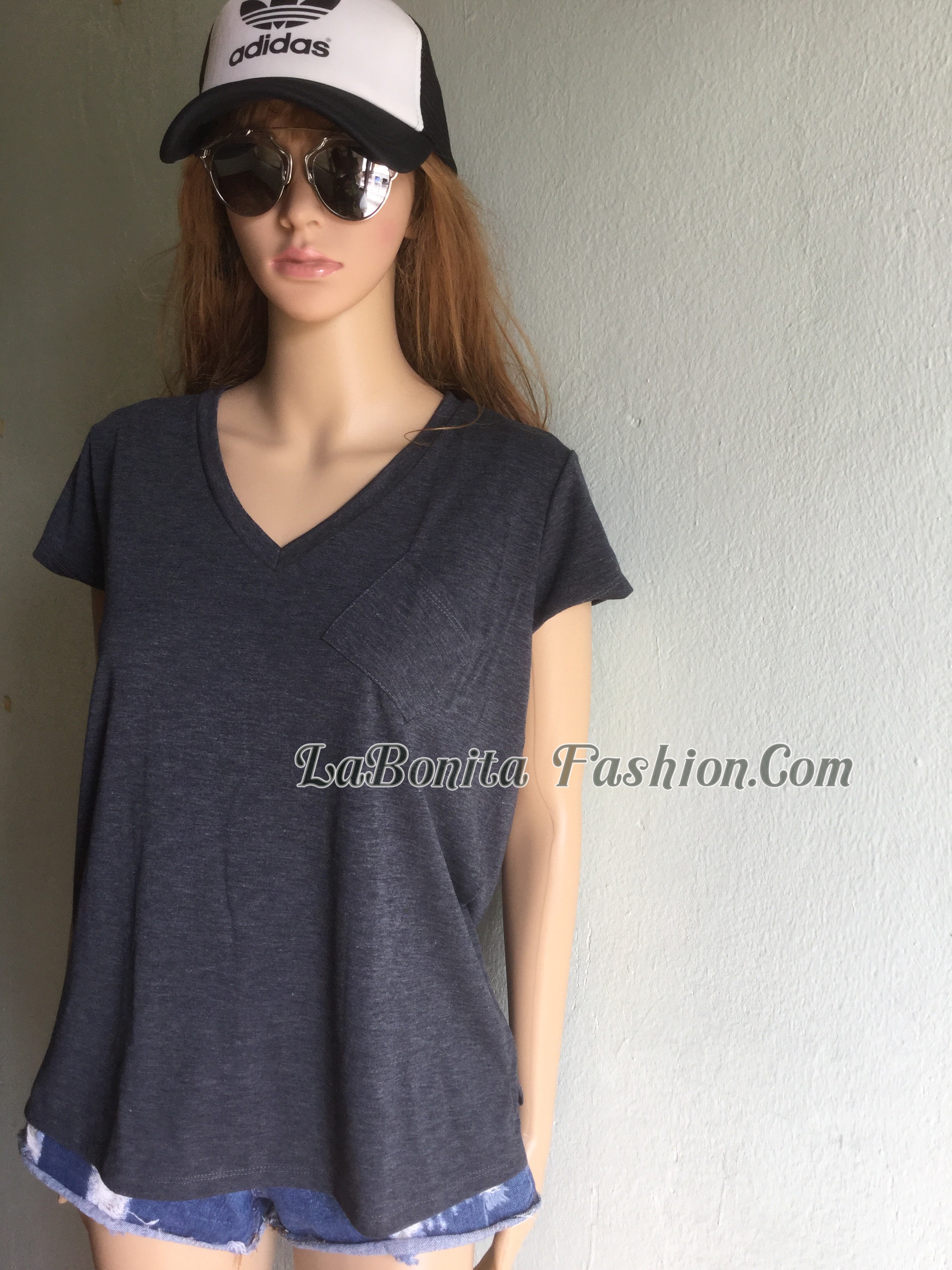 New!!!! พร้อมส่งเสื้อยืดคอวีมีกระเป๋า แบรนด์Zara ผ้ายืดSpandex ผ้าเนื้อดีมีน้ำหนัก ใส่สบายค่ะ