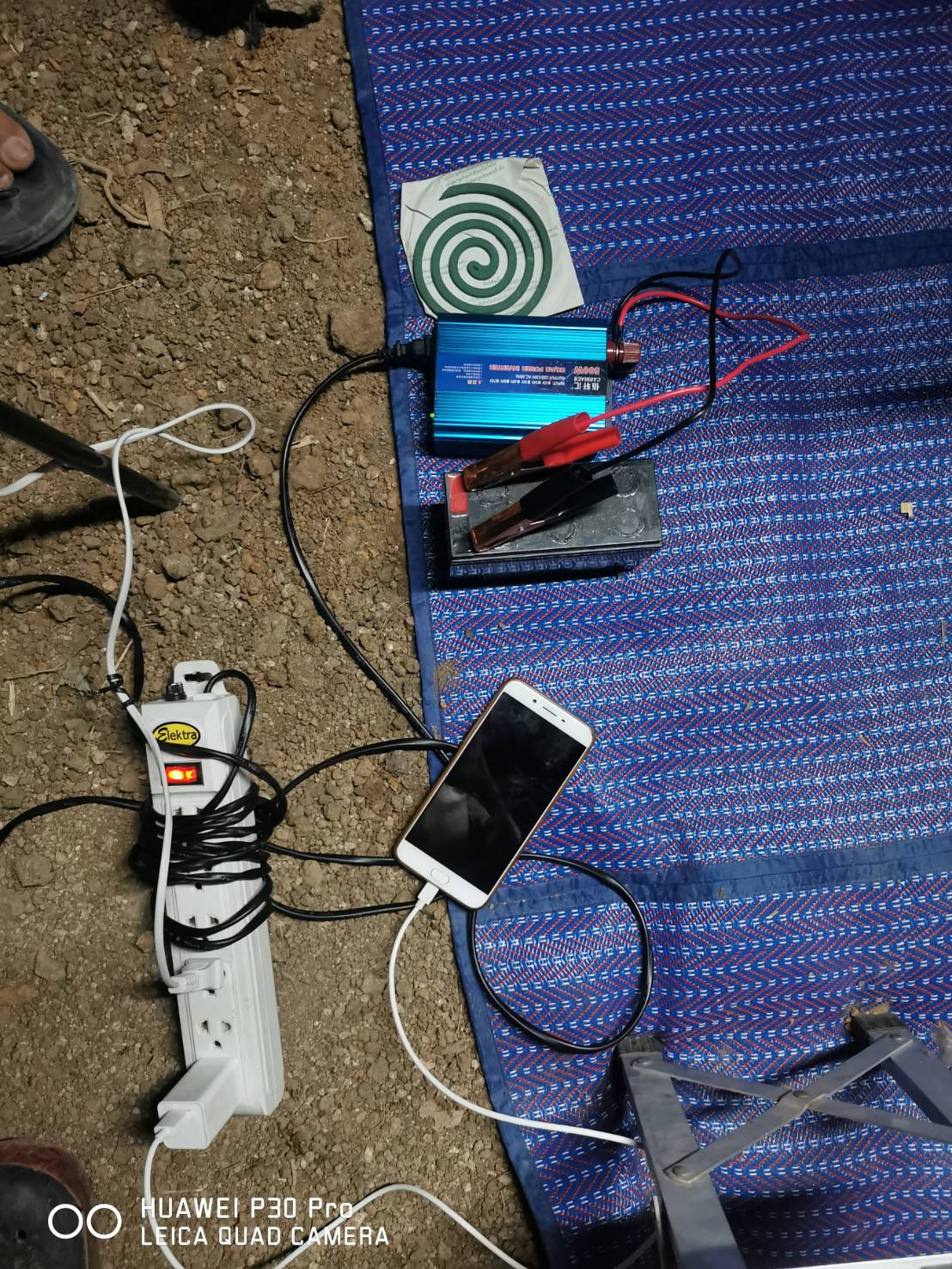 ADE05 ตัวแปลงไฟรถ 12v เป็นไฟบ้าน 500 วัตต์ !! มีตัดไฟเกิน กันพัง สำหรับแคมปปิ้ง สถานที่ไม่มีไฟฟ้าใช้ DIY