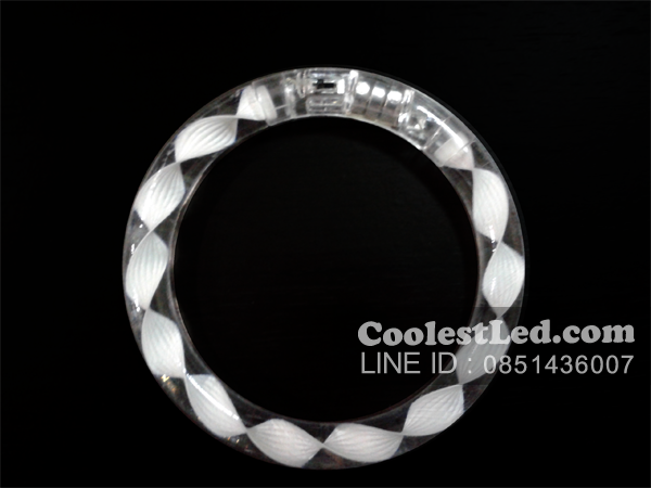 กำไลข้อมือเรืองแสง มีไฟ LED กระพริบ