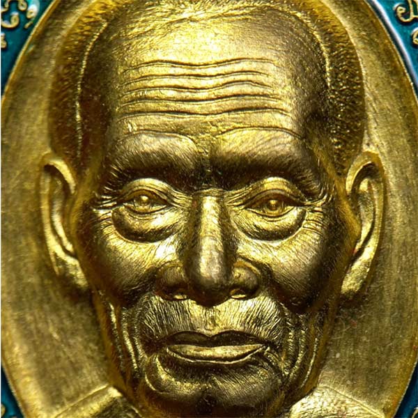 เลนส์มือถือ เลนส์มาโคร Max Macro 105 mm ซูมถ่ายพระเครื่อง คิ้ว ขนตา เล็บมือ ดอกไม้ แมลง ถ่ายวิดีโอได้