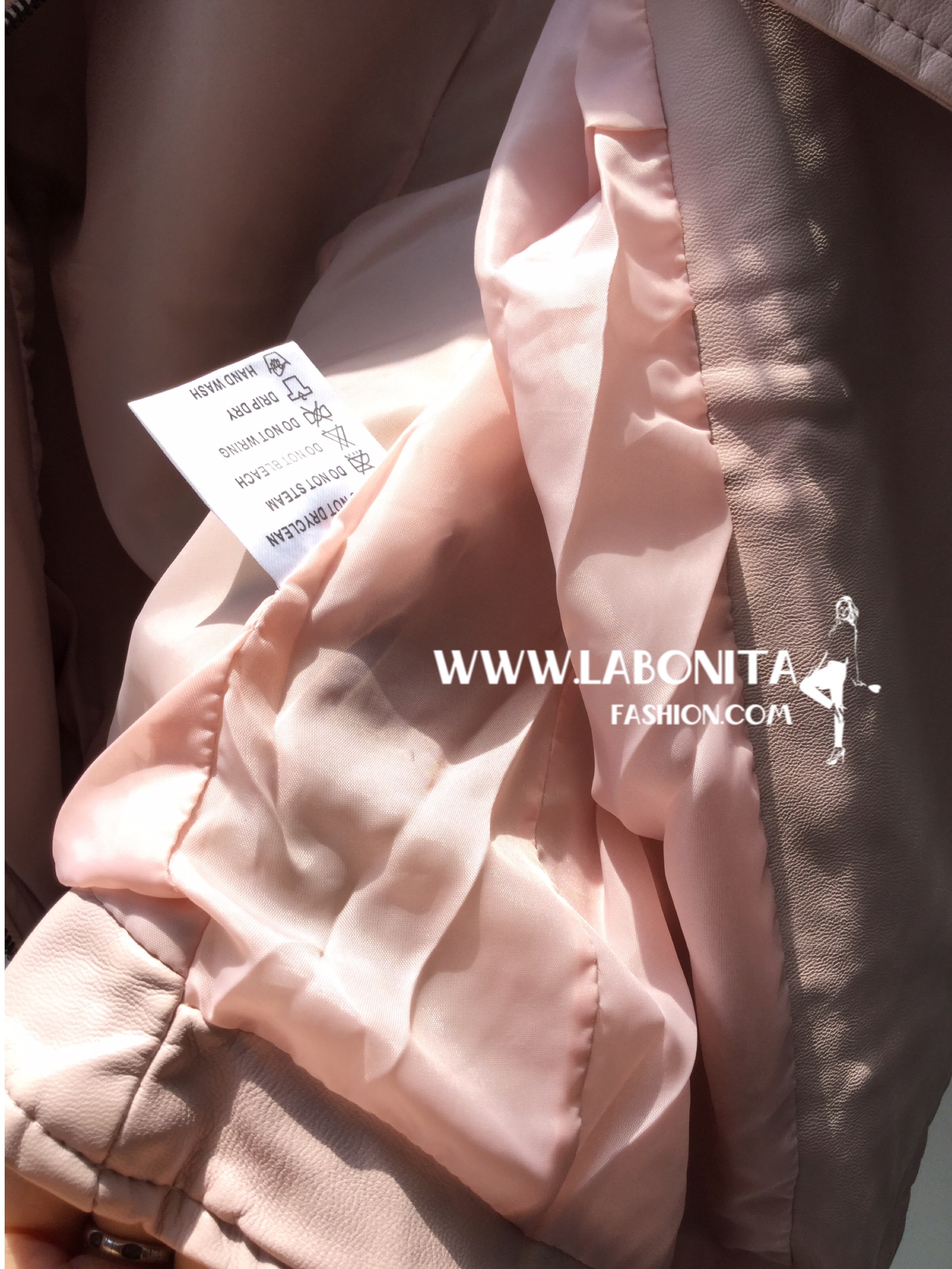 เสื้อหนัง แจ็คเก็ตหนังสีชมพู