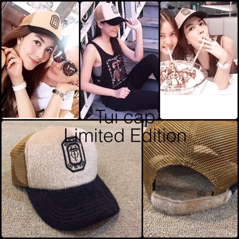 หมวกCap แบรนด์ดัง Tu'i รุ่น Lemited หน้าหมวกปักโลโก้ Hotel de Tu'i ผ้ากำมะหยี่สีครีมตัดกับปีกกำมะหยี่สีดำ แบบคุณวุ้นเส้น คุณจุ๋ยใส่ ไอเท็มสำคัญของสาวๆติดรถไว้ ไปไหนหยิบลงไปใส่ได้ทันทีค่ะ งานสวยตามแบบออริจินอลเป๊ะๆๆ ด้านหลังปรับขนาดได้ สนใจจองด่ว