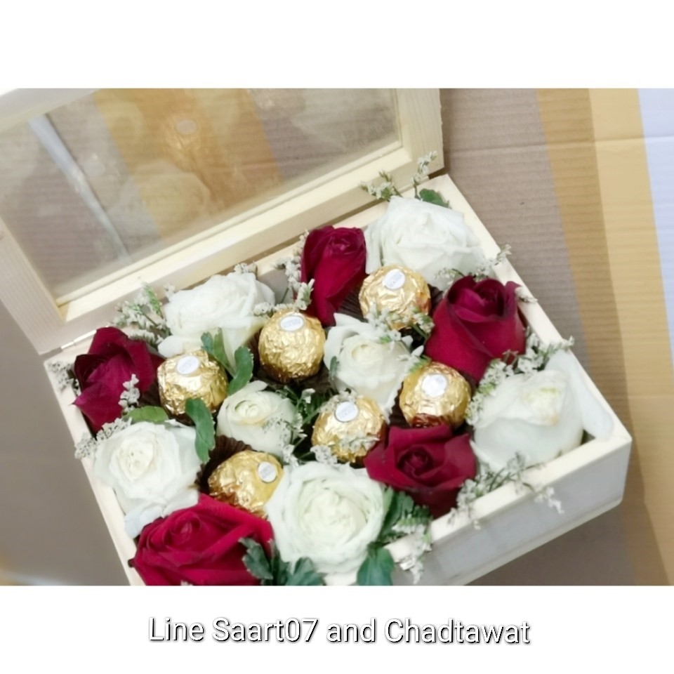 กล่องดอกไม้อบแห้ง ช็อคโกแลต (Flower Box)