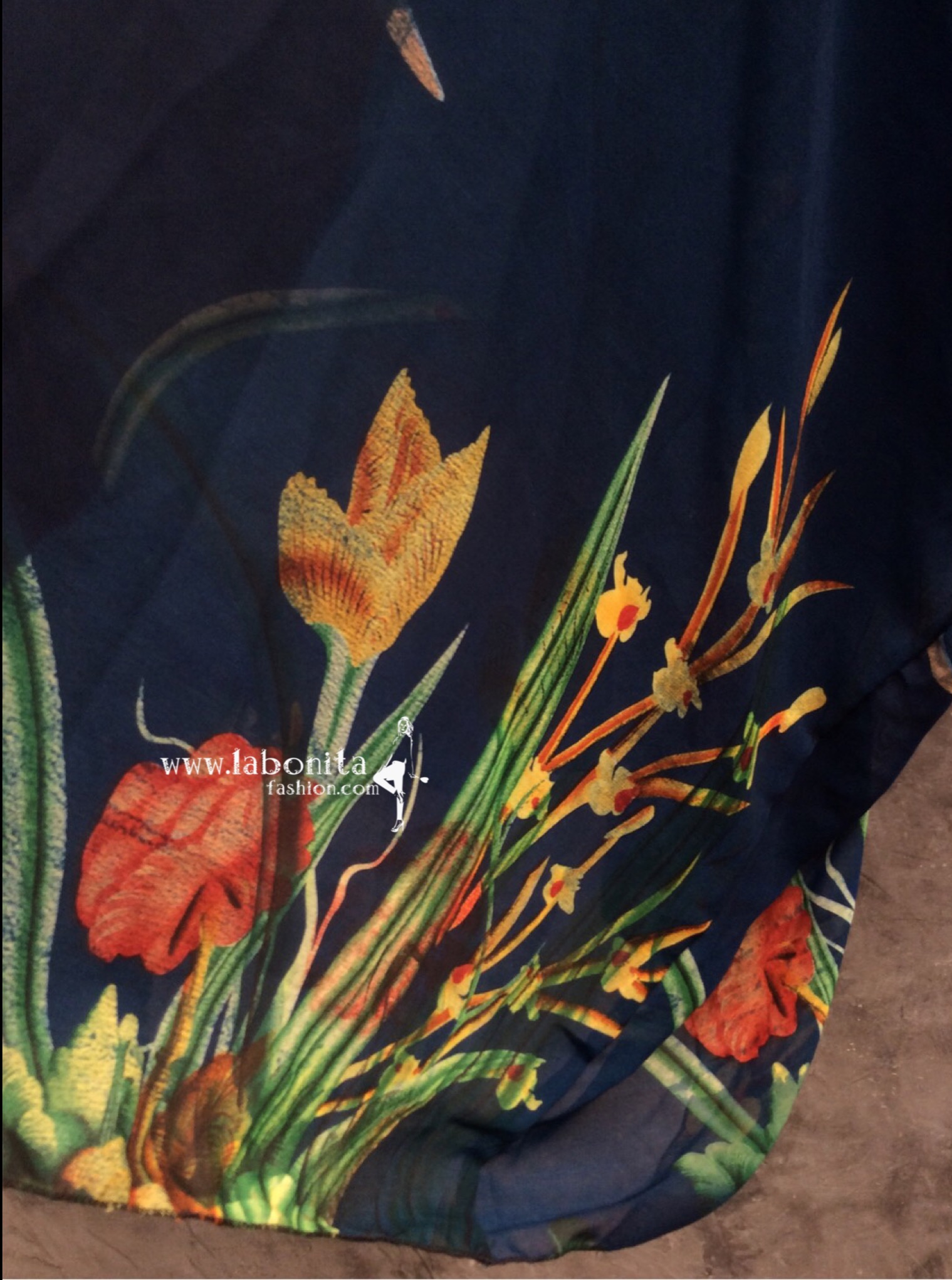 เสื้อคลุมผ้าชีฟองลายสวยใส่เย็นสบาย