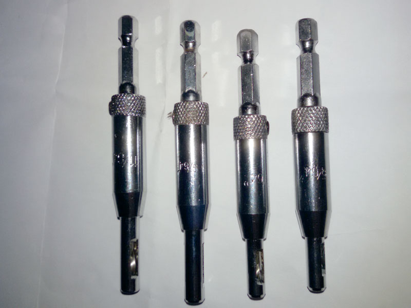 DC01 ดอกเจาะบานพับ ชุด 4 ตัว ขนาดต่อนิ้ว 5/64'' 7/64'' 9/64'' 11/64' ขนาดมิล 2mm 2.8mm 3.5mm 4.5mm