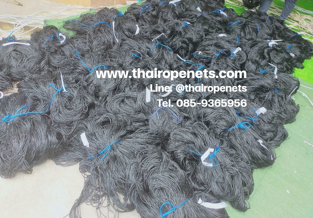 ตาข่ายสนามฟุตบอล/ฟุตซอล *ความสูง 7 เมตร* ขนาด 2.8 มิล ช่องตา 12x12 cm. สีดำ มีความยาวให้เลือก