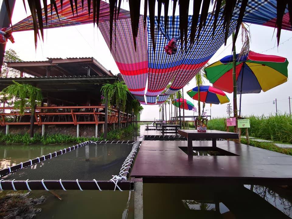 ตาข่ายตกแต่งร้าน ขนาดเชือก2มม.ตา 1.5 ซม.