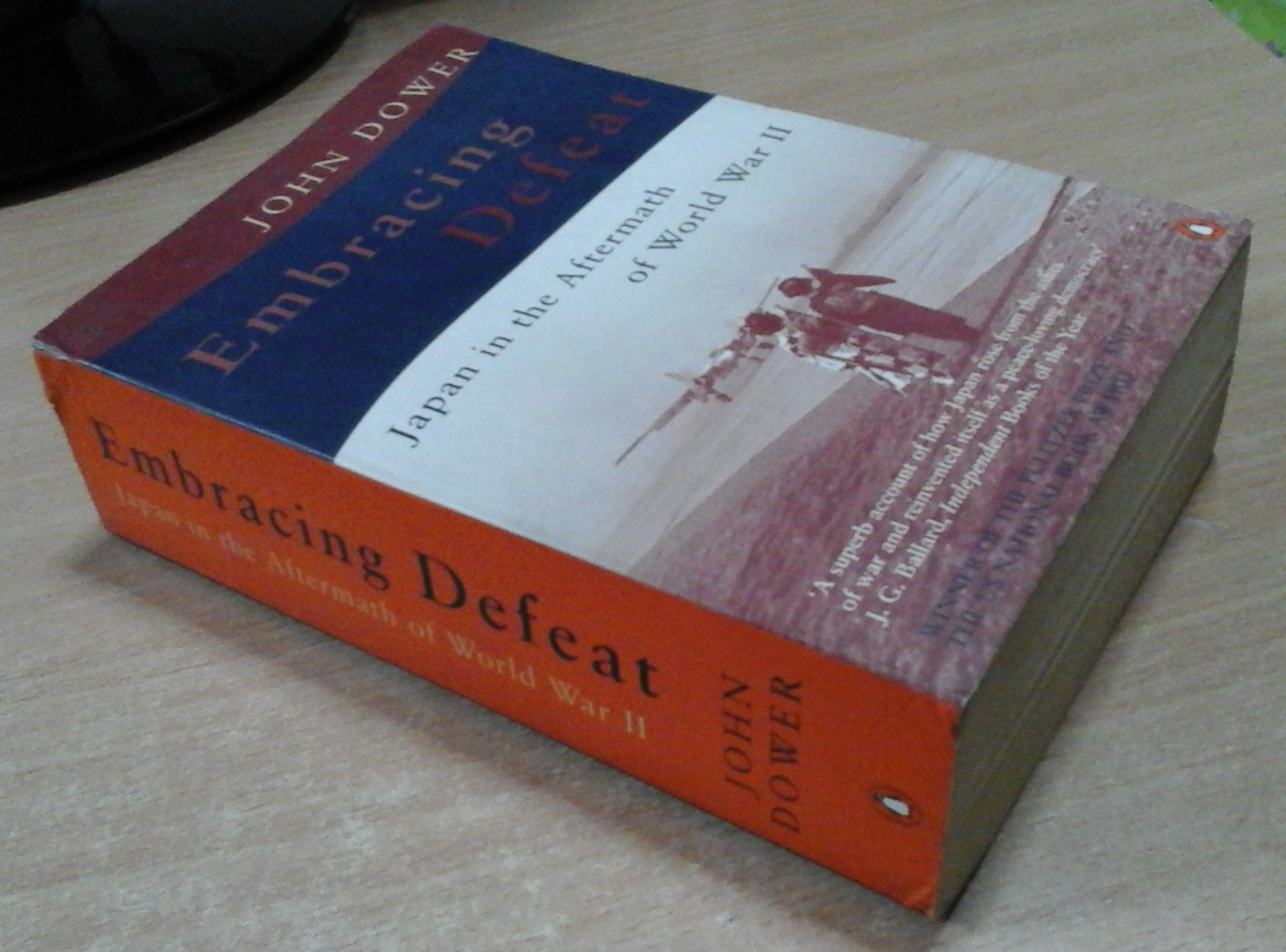 Embracing Defeat: Japan in the Aftermath of World War II
