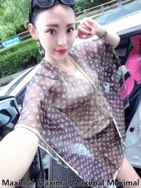 พร้อมส่ง เซทผ้าคลุมไหล่ LV & เสื้อสายเดี่ยว :Recommeded!!เสื้อคลุมไหล่โมโนแกรม งานแบรนด์ Louisvuitton