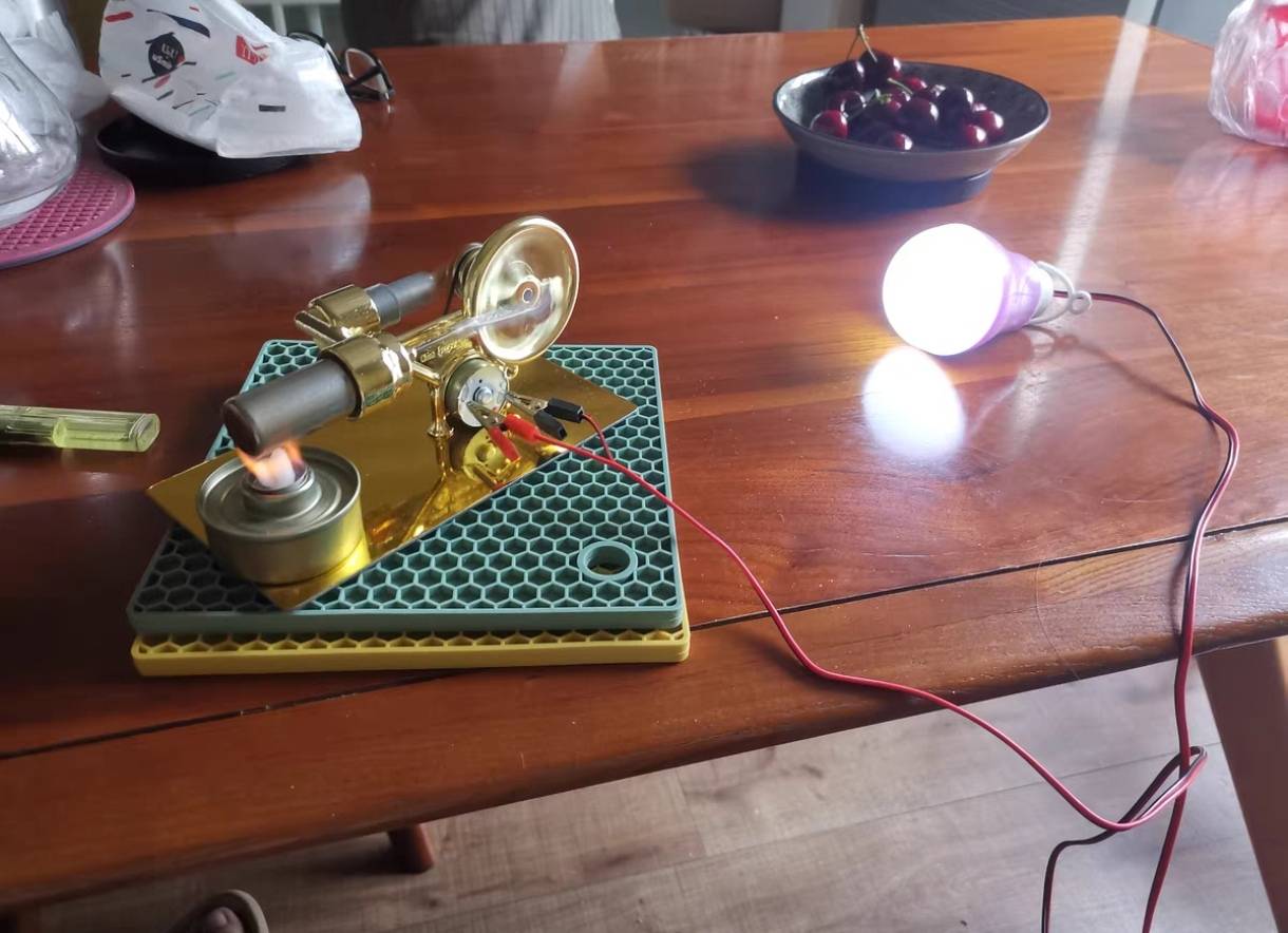 OT199 แบบจำลองเครื่องยนต์สเตอร์ลิง เครื่องจักรไอน้ำ ** มีแบบปั่นไฟได้**เลือกก่อนซื้อ