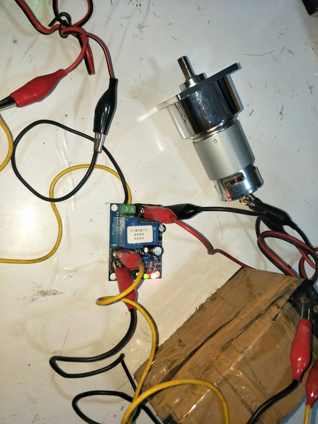 OT88 วงจรควบคุมการชาร์จแบตอัตโนมัติ สำหรับ โซล่าเซลล์ แบตรถยนต์ แบ็ตกรดตะกั่ว UPS 12V