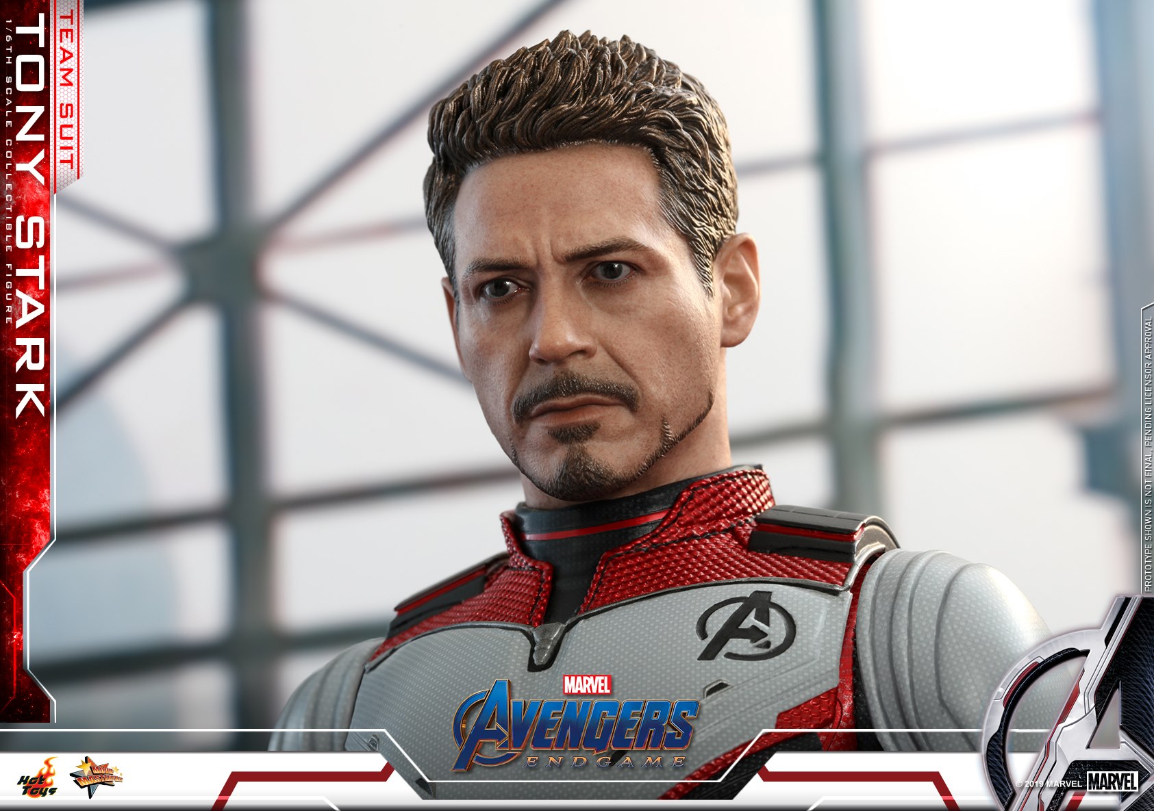 Hot Toys MMS537 Avengers: Endgame - Tony Stark (Team Suit)