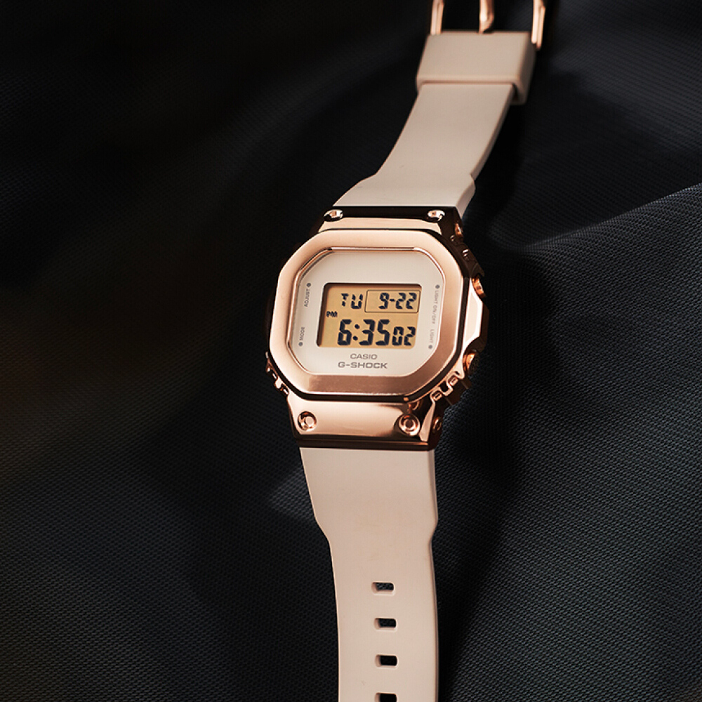 นาฬิกาข้อมือ Casio G-shock Mini สำหรับผู้หญิง GM-S5600 Series รุ่น GM-S5600-1 | GM-S5600G-7 | GM-S5600PG-1 | GM-S5600PG-4